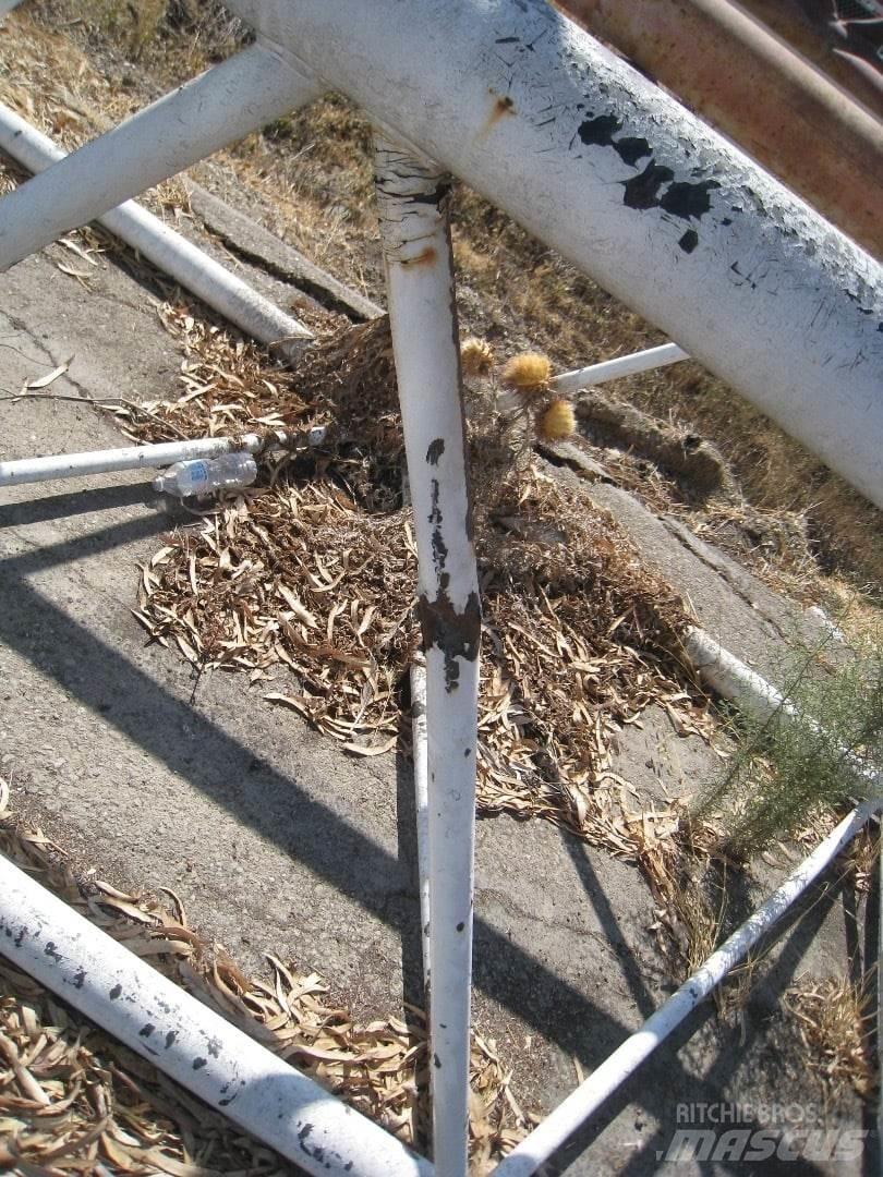 Grove  Другие грузоподъемные машины