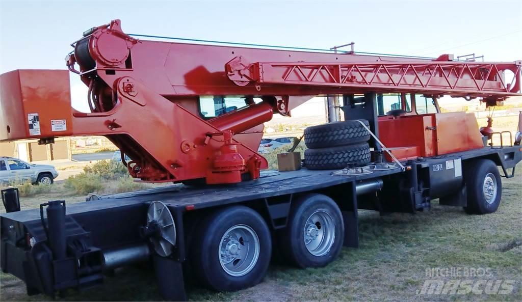 Lorain MCH 230E Автокраны