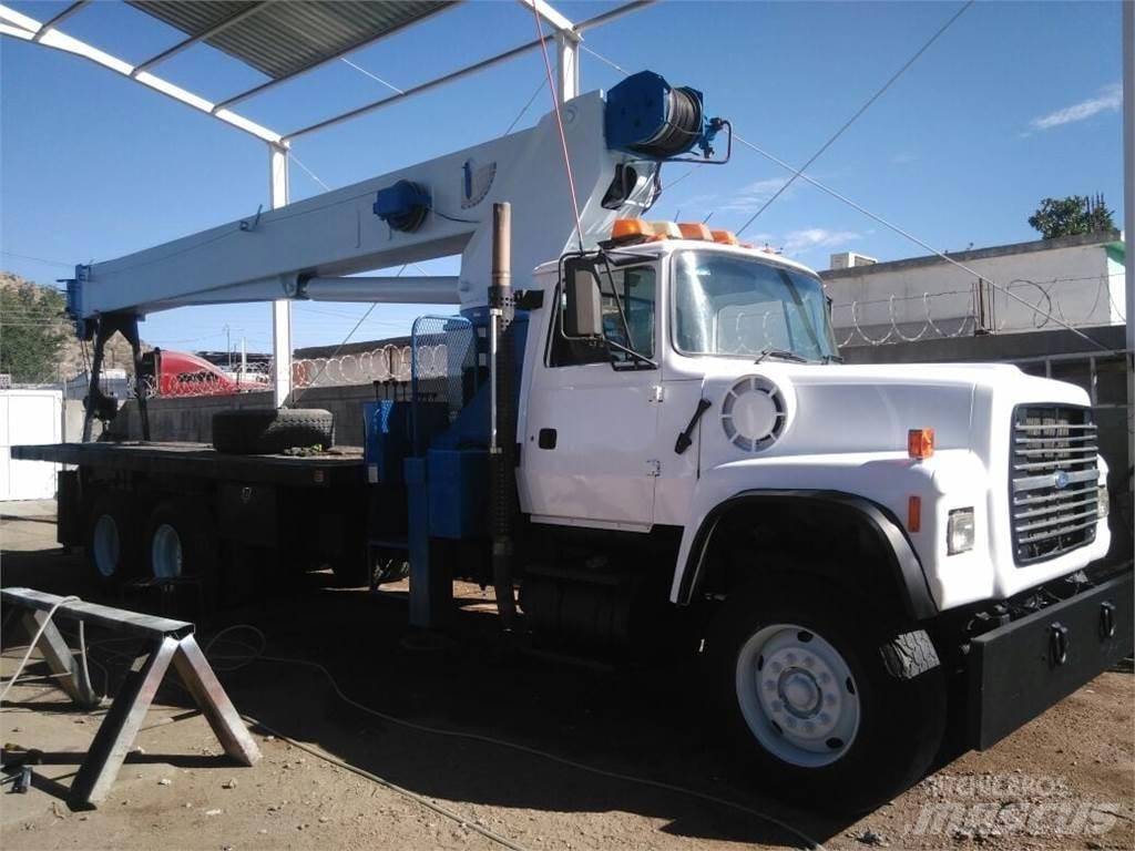 Manitex 30100 Автомобильные краны