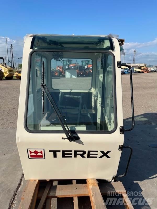 Terex  Другие грузоподъемные машины
