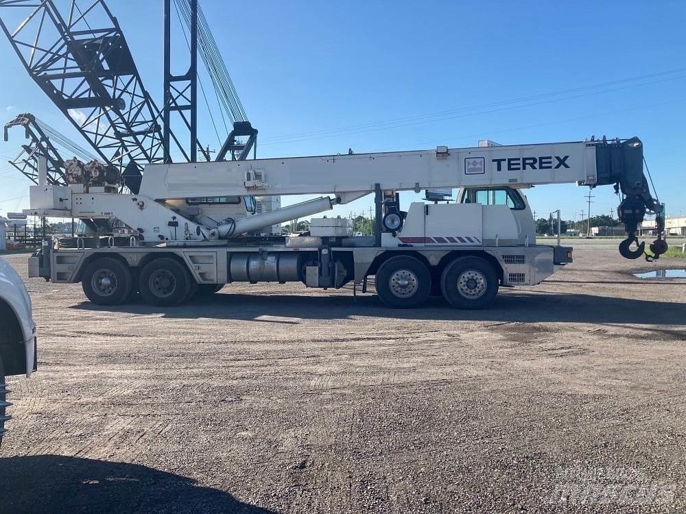 Terex T 560 Автокраны