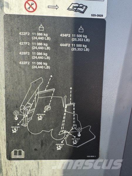 CAT 444 F2 Экскаваторы-погрузчики
