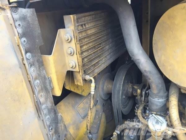 CAT D6H LGP II Гусеничные бульдозеры