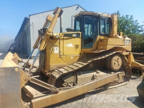 CAT D6T XL Гусеничные бульдозеры