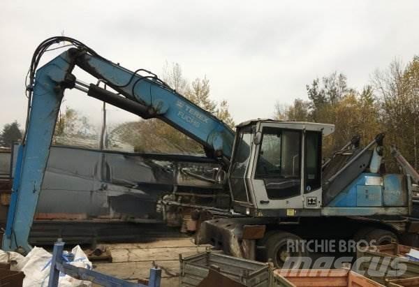 Fuchs MHL 320 Перегружатели металлолома/промышленные погрузчики