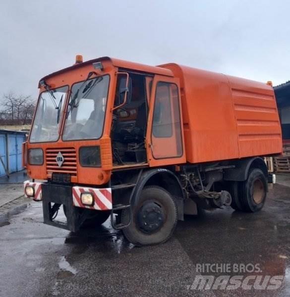 IFA W50 +KM 2301 Вакуумные уборочные машины