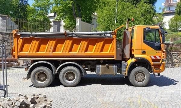 Iveco Trakker 450 Грузовики-Самосвалы