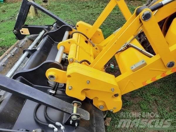 JCB 4CX +Piling Master Экскаваторы-погрузчики