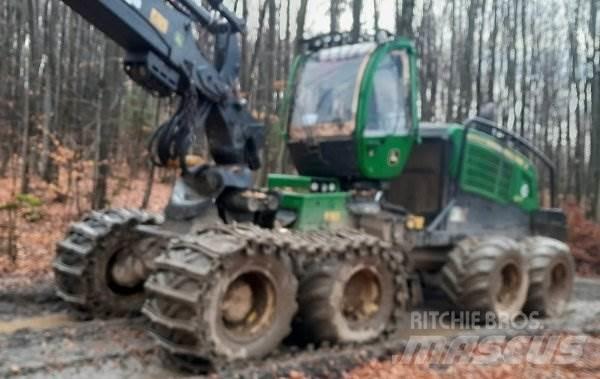 John Deere 1270 G 8W Валочно-пакетирующие машины