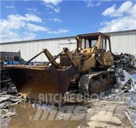 Komatsu D75 S5 Гусеничные фронтальные погрузчики