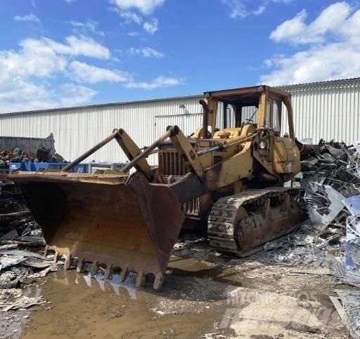 Komatsu D75 S5 Гусеничные фронтальные погрузчики