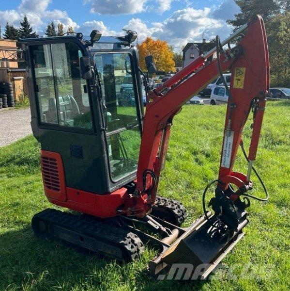 Komatsu PC 16 R-3HS Мини-экскаваторы