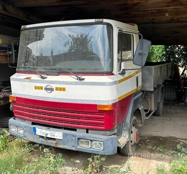 Nissan L351 Грузовики-Мультилифты