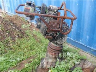 Rammax DS 68 Виброплиты и вибротрамбовки