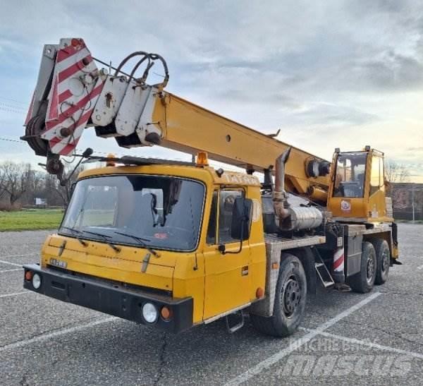 Tatra T815 +AD 28 (ČKD) Автомобильные краны