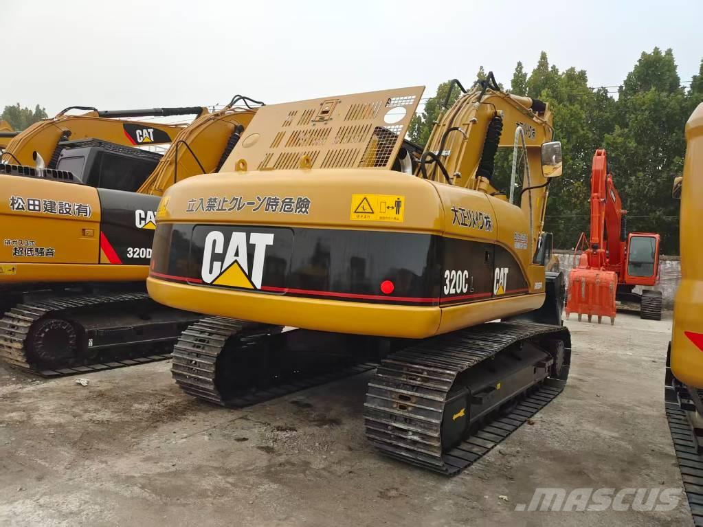 CAT 320CL Гусеничные экскаваторы