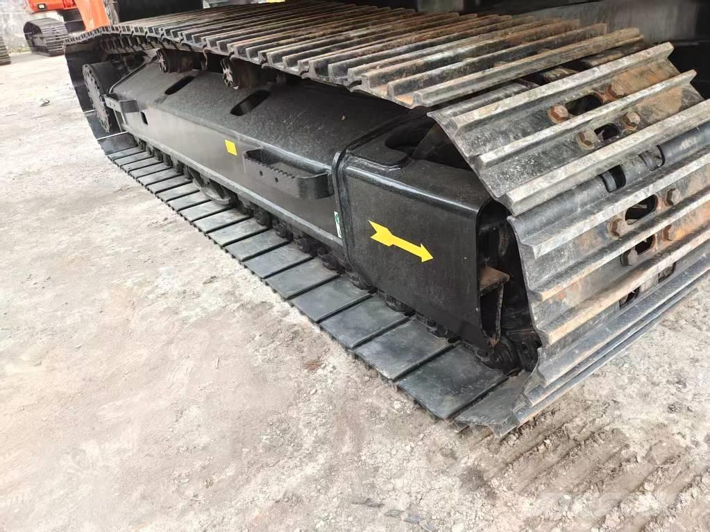 CAT 320CL Гусеничные экскаваторы