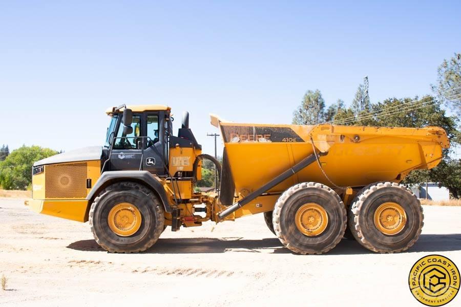 DEERE 410E Шарнирно-сочленённые самосвалы