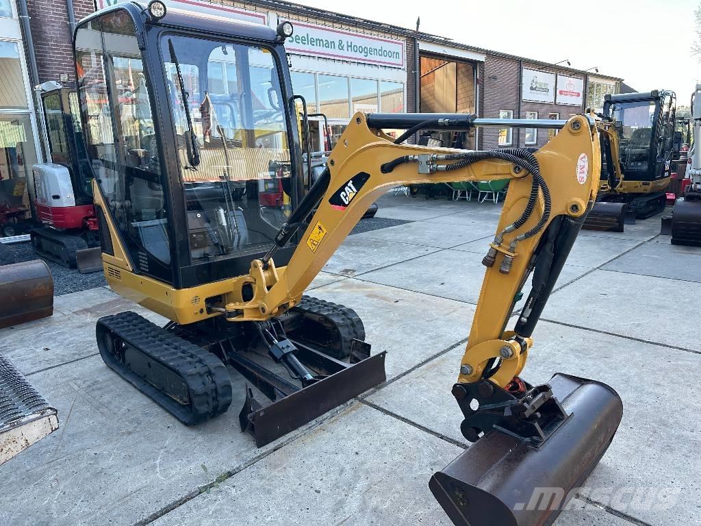 CAT 301.4 C Мини-экскаваторы