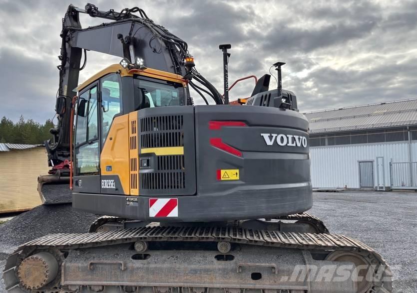 Volvo ECR 235 E Гусеничные экскаваторы