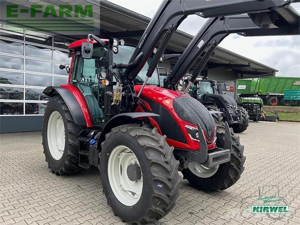 Valtra a 105 Трактора