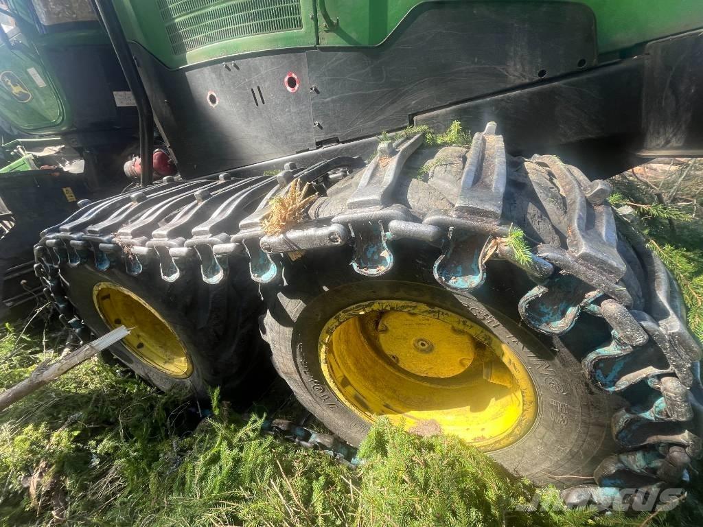 John Deere 1270 E Харвестеры