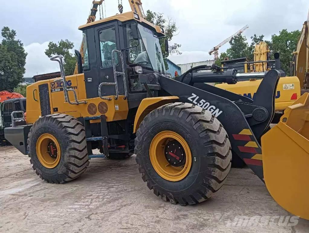 XCMG ZL 50 GN Фронтальные погрузчики