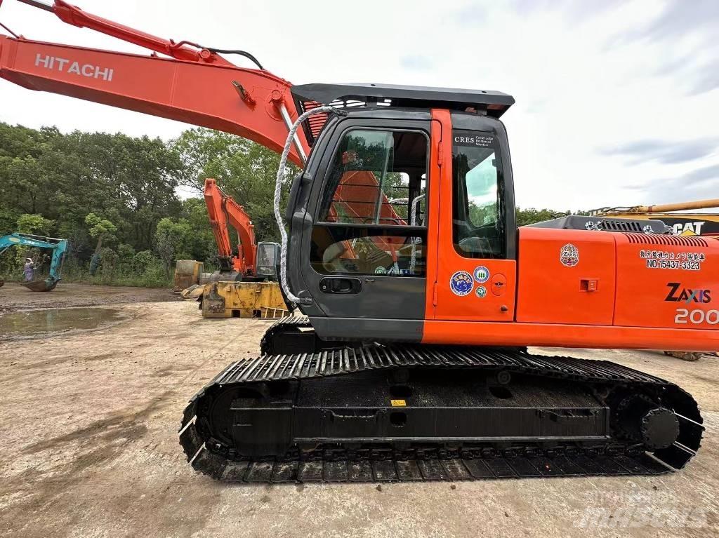 Hitachi ZX 200 Мини-экскаваторы