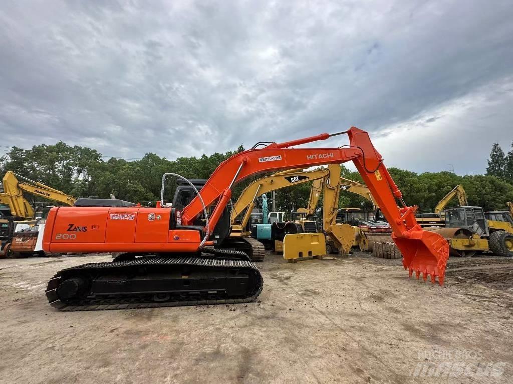 Hitachi ZX 200 Мини-экскаваторы