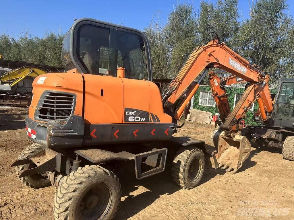 Doosan DX60W Мини-экскаваторы