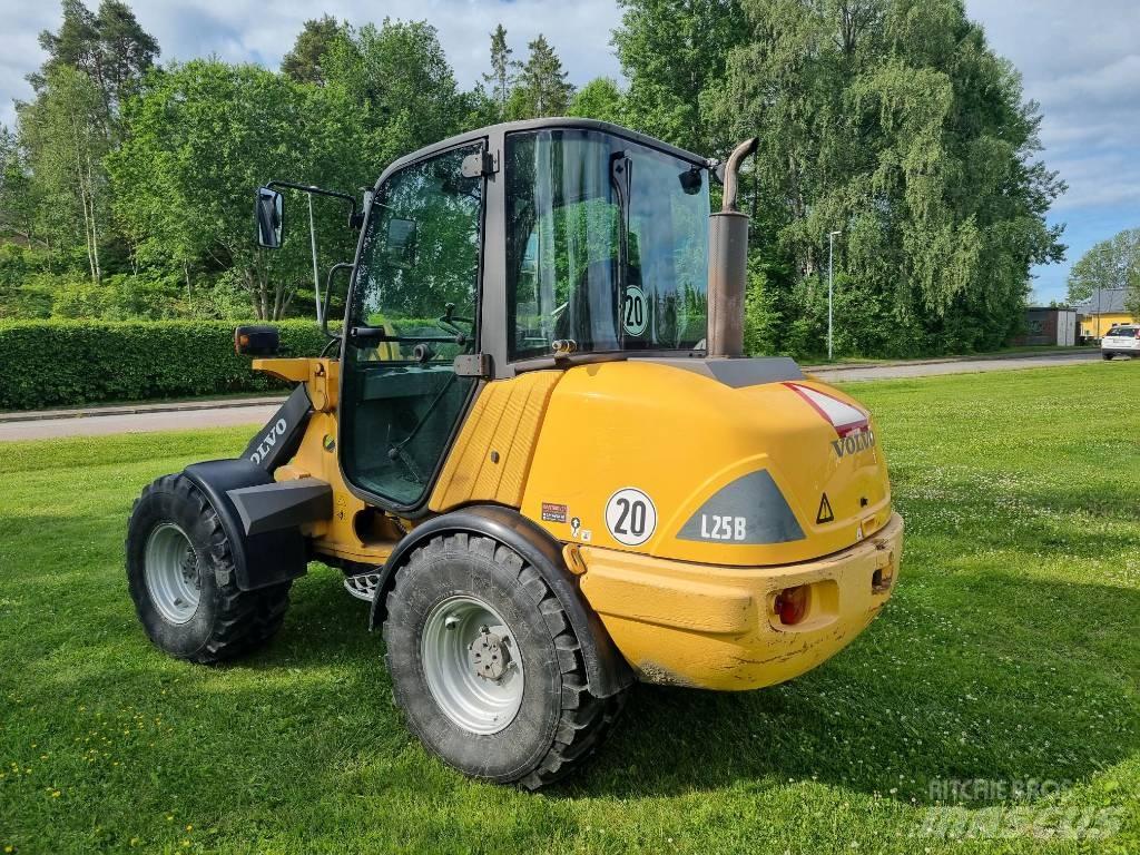 Volvo L25B Мини-погрузчики