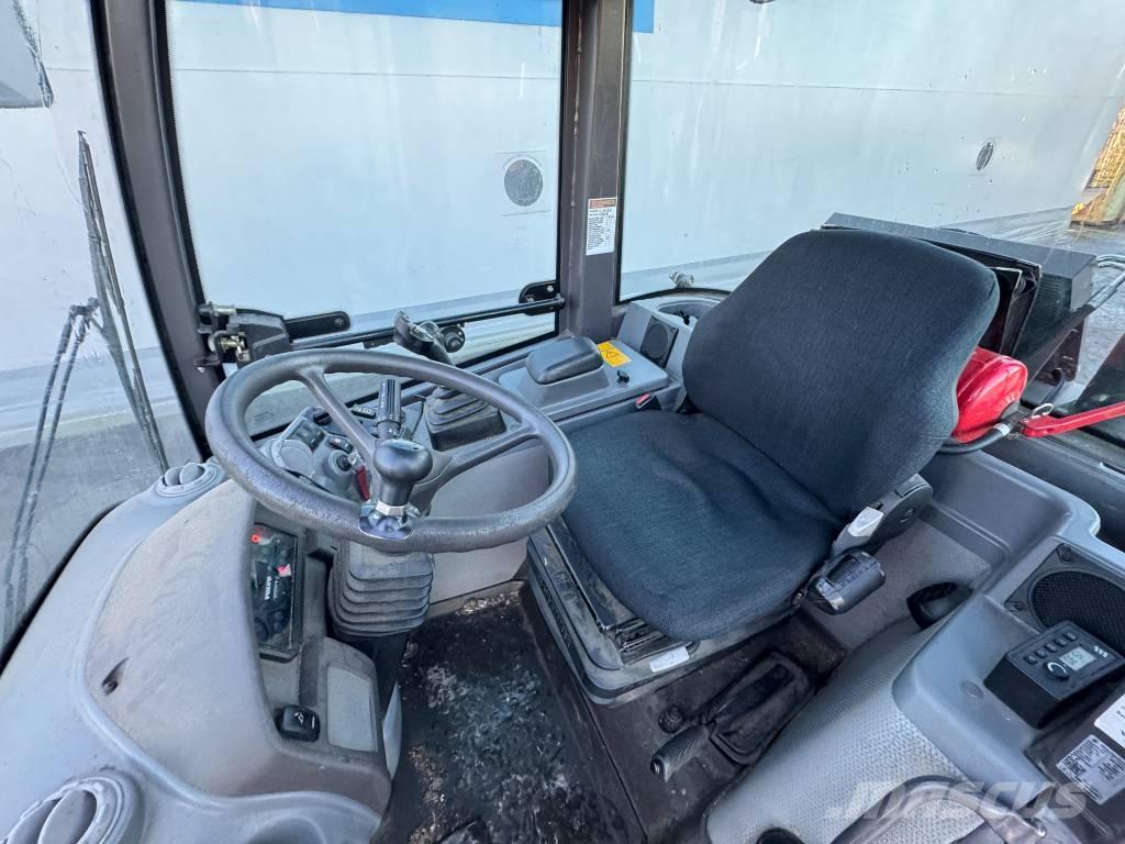 Volvo L 25 F Фронтальные погрузчики