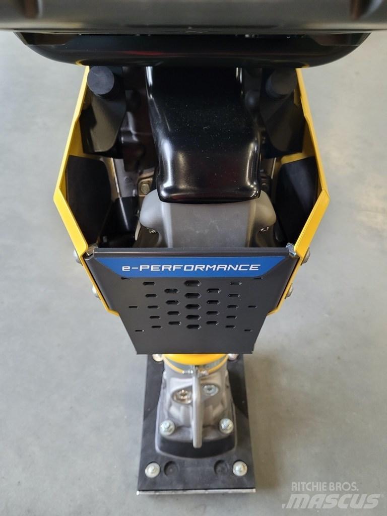 Bomag BT 60e Виброплиты и вибротрамбовки