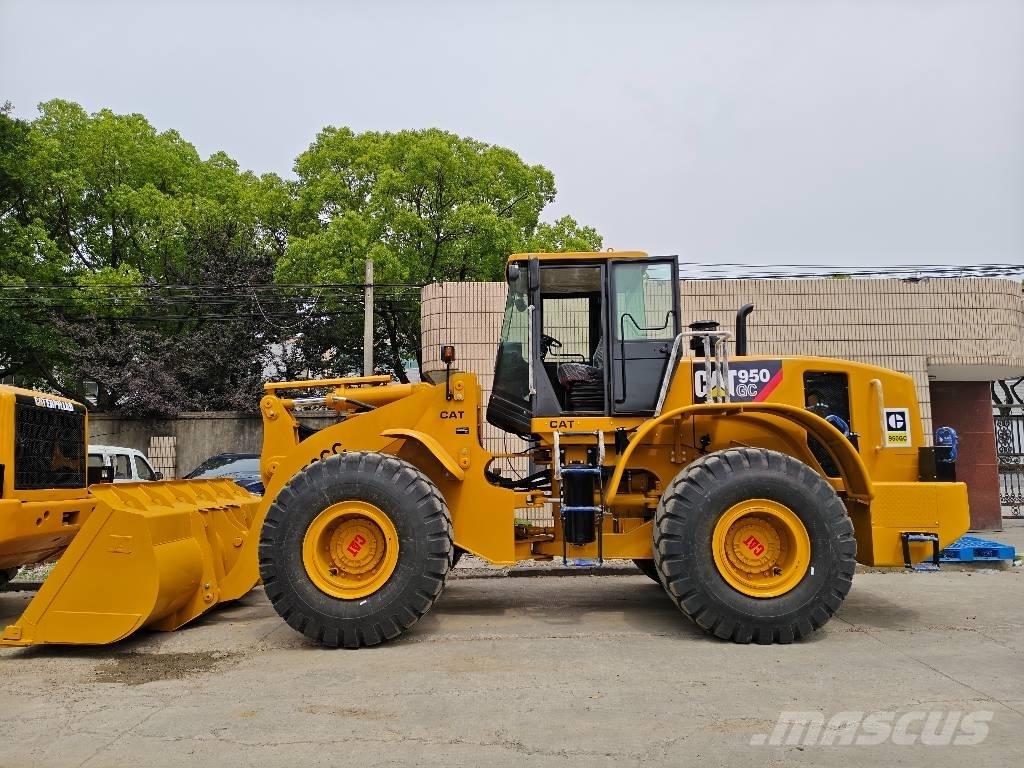 CAT 950 GC Фронтальные погрузчики