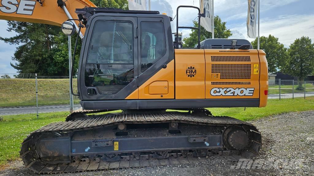 CASE CX 210 E Гусеничные экскаваторы