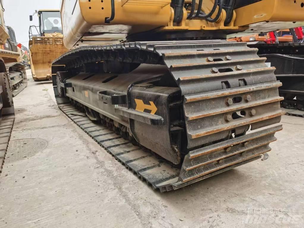 CAT 320 D L Гусеничные экскаваторы