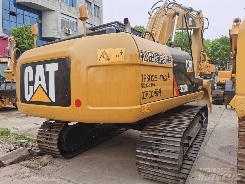 CAT 320 D L Гусеничные экскаваторы