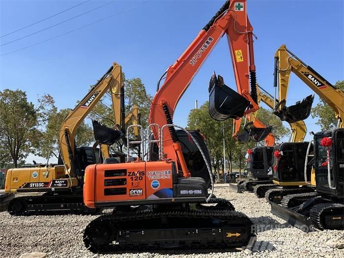 Hitachi ZX 120 Гусеничные экскаваторы
