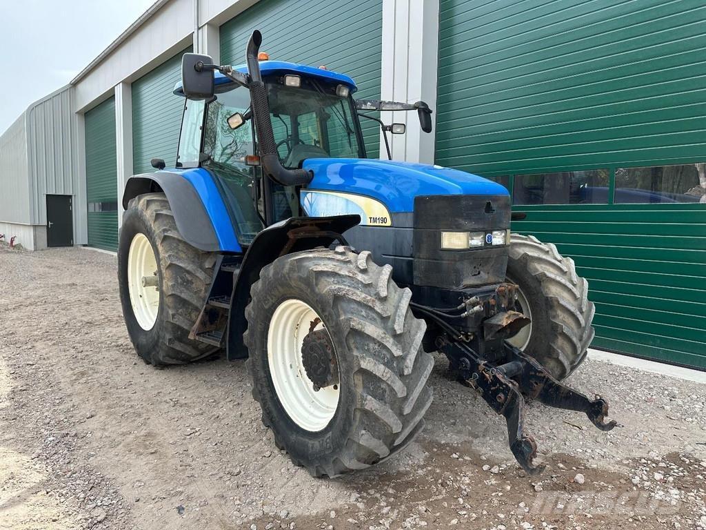 New Holland TM 190 Трактора
