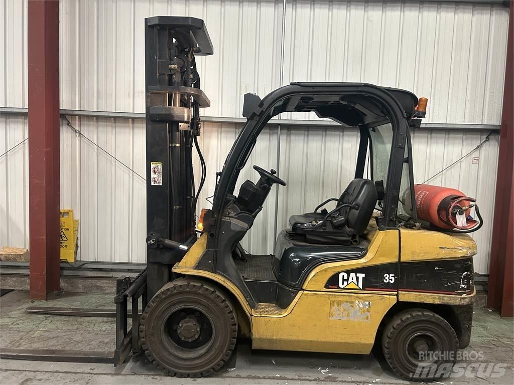 CAT GP35N Газовые погрузчики