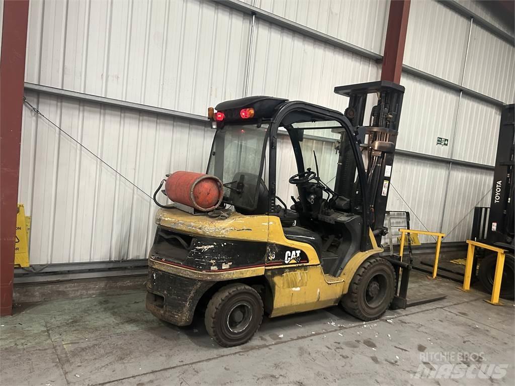 CAT GP35N Газовые погрузчики