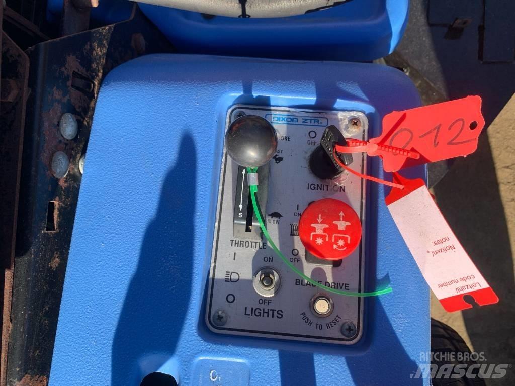 Dixon ZTR4421 Zero turn косилки