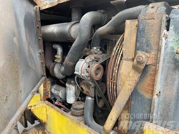 CAT 910 F Фронтальные погрузчики