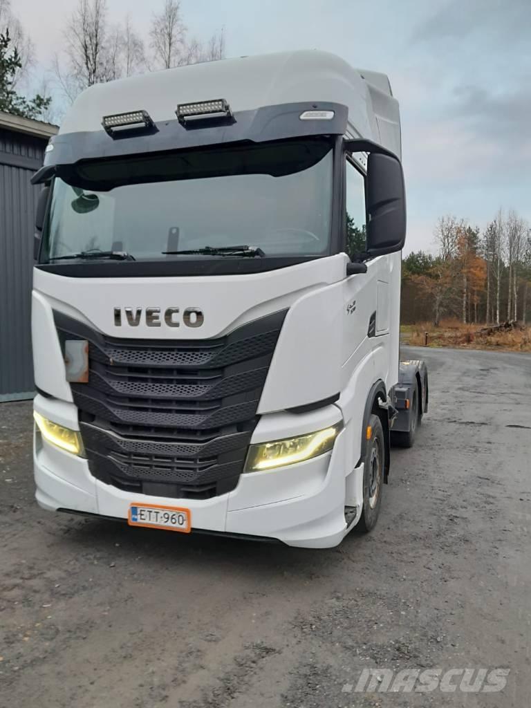 Iveco S-Way AS 440 Седельные тягачи