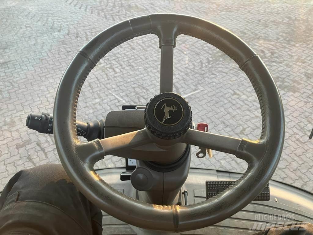 John Deere 8600 Прицепные кормоуборочные комбайны