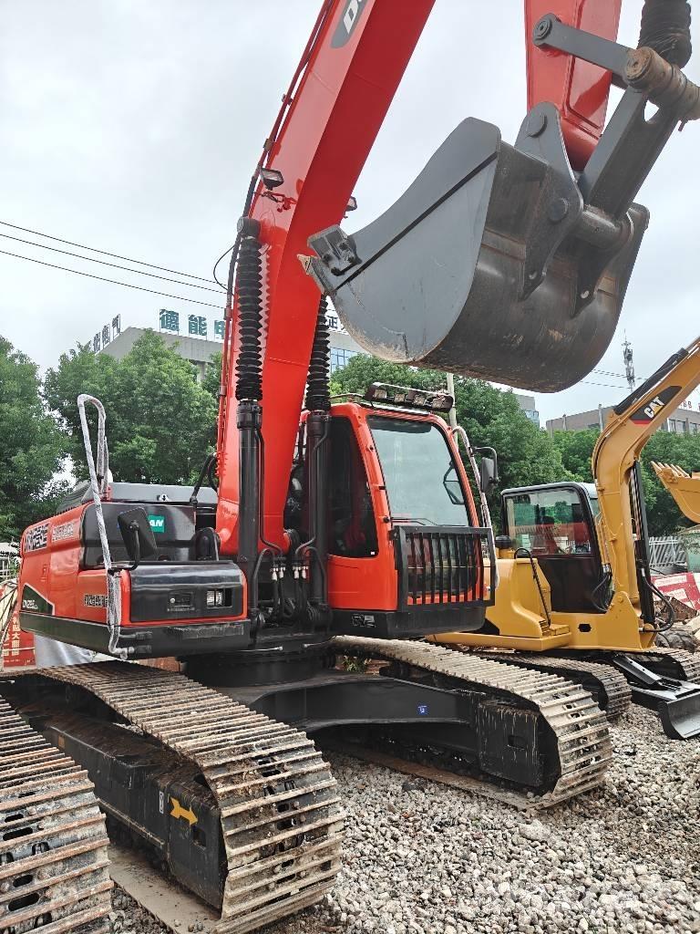 Doosan DX 225 LC-9C Гусеничные экскаваторы
