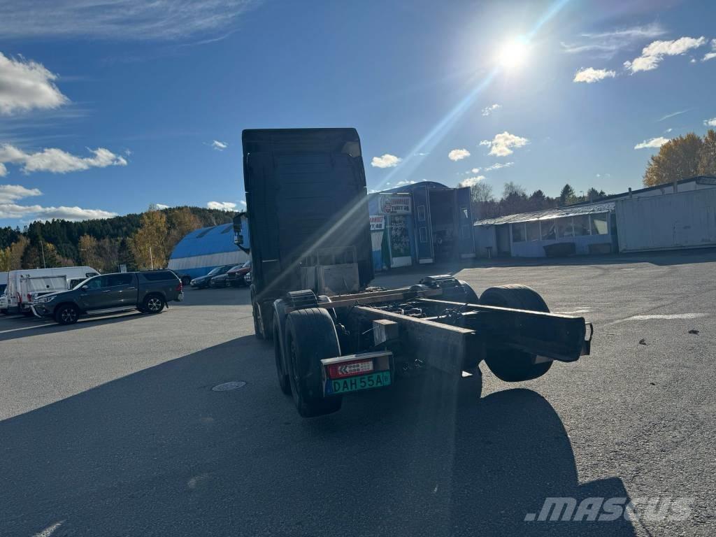 Volvo FH 550 Шасси с кабиной