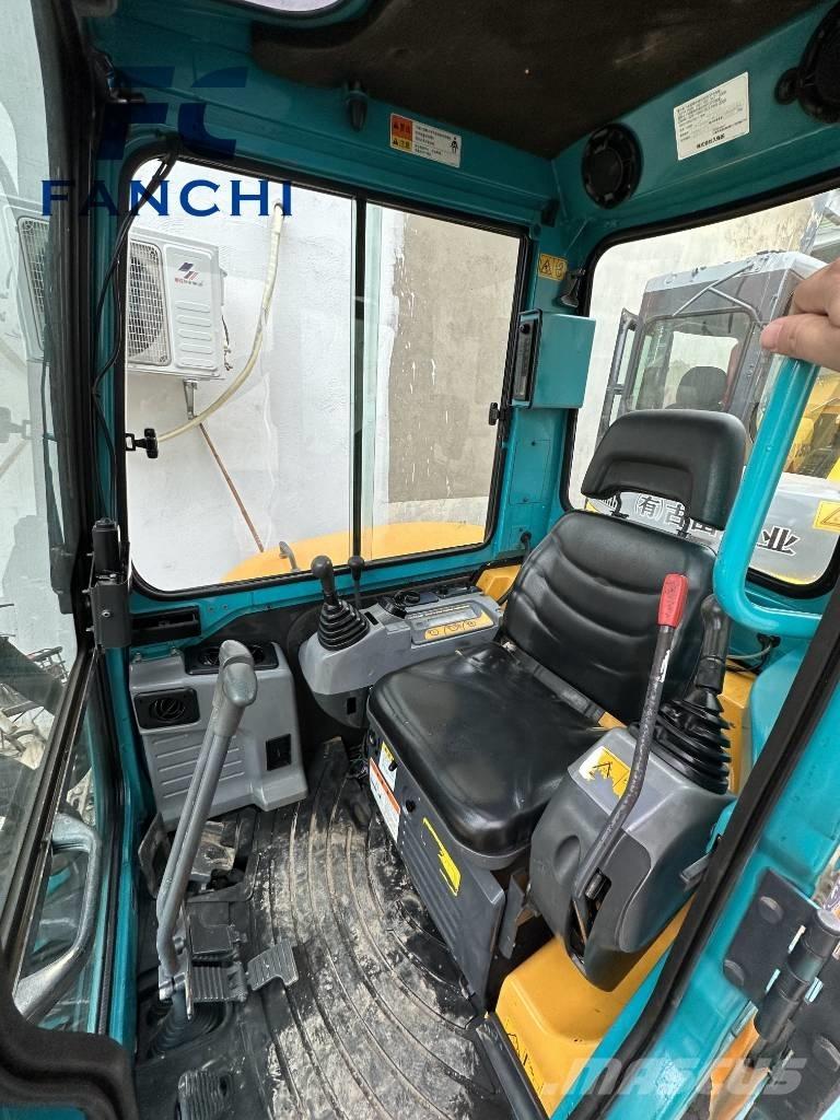 Kubota KX 155 Мини-экскаваторы
