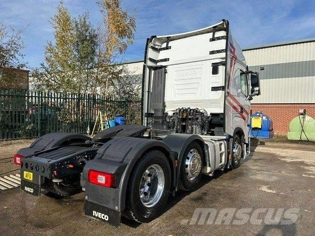 Iveco S-Way 570 Седельные тягачи