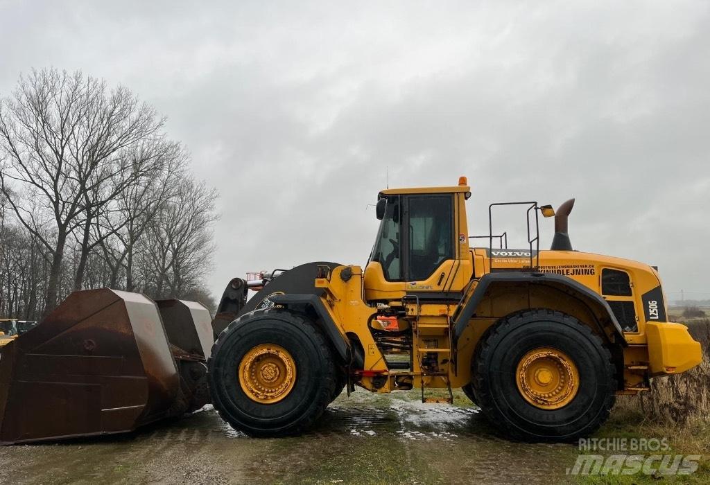 Volvo L 250 G Фронтальные погрузчики